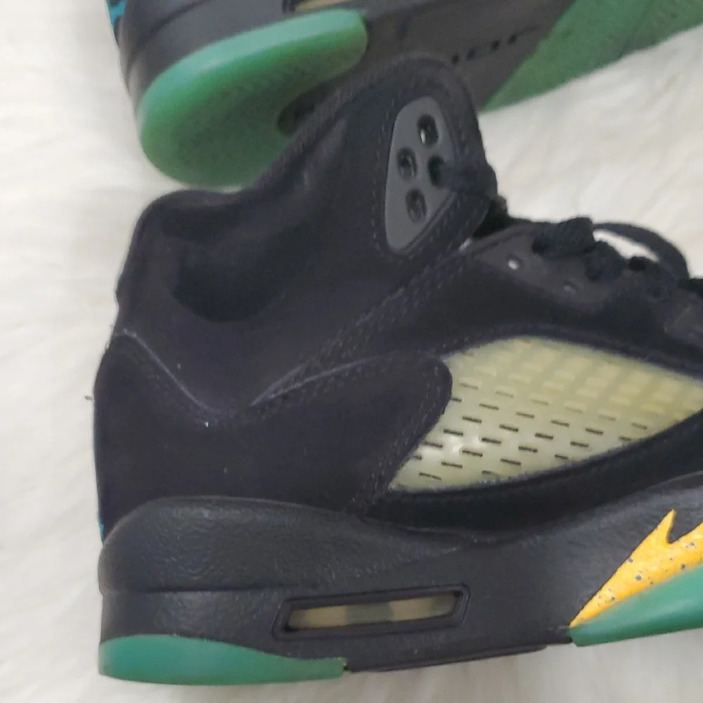 Jordan 5 Retro Aqua Sneakers - Black - Picture 4 of 16